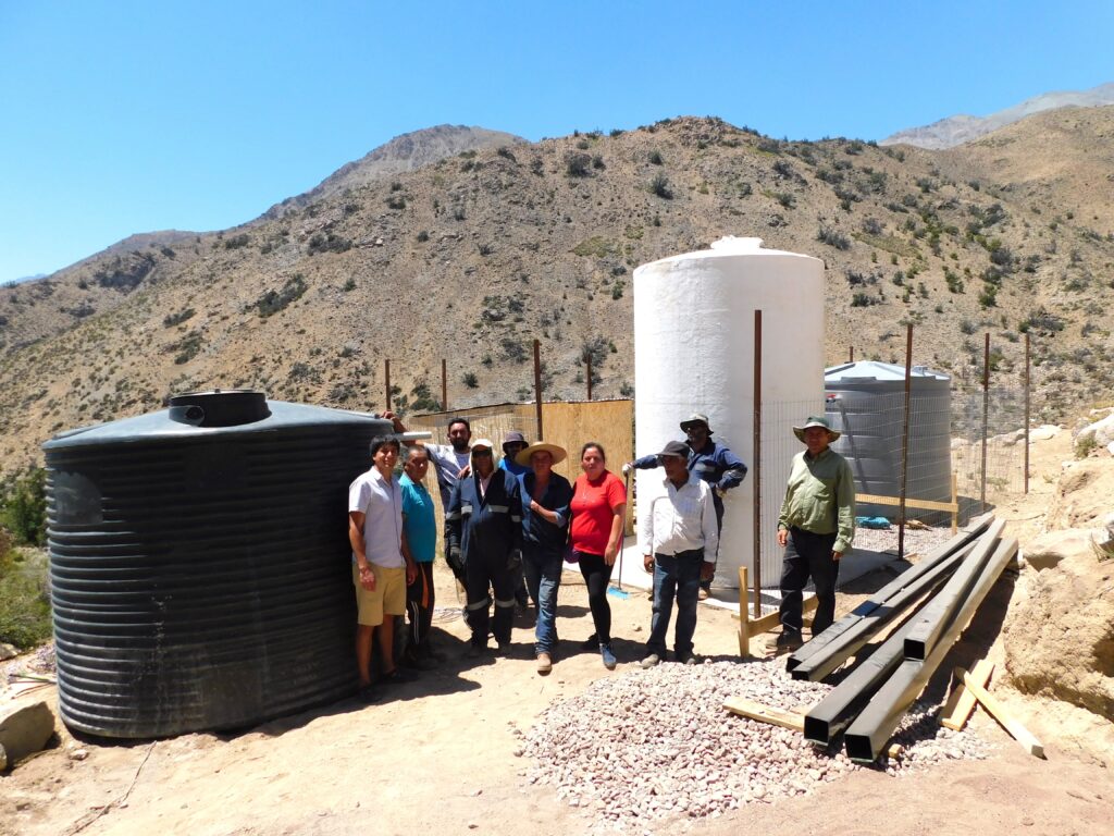 EL PODER DE LA COLABORACIÓN: COOPSESAL Y UNIÓN COMUNAL DE ILLAPEL FUSIONAN ESFUERZOS PARA MARCAR UN ANTES Y UN DESPUÉS EN EL ACCESO AL AGUA EN EL SECTOR EL PICHE